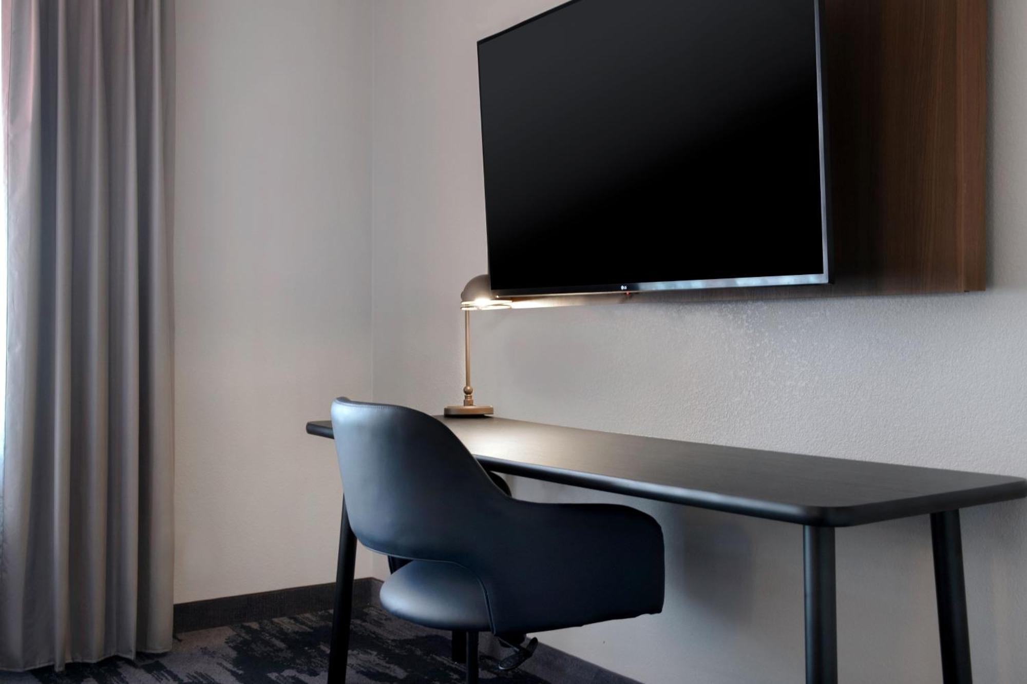 Fairfield Inn & Suites By Marriott Ґрінвуд Екстер'єр фото